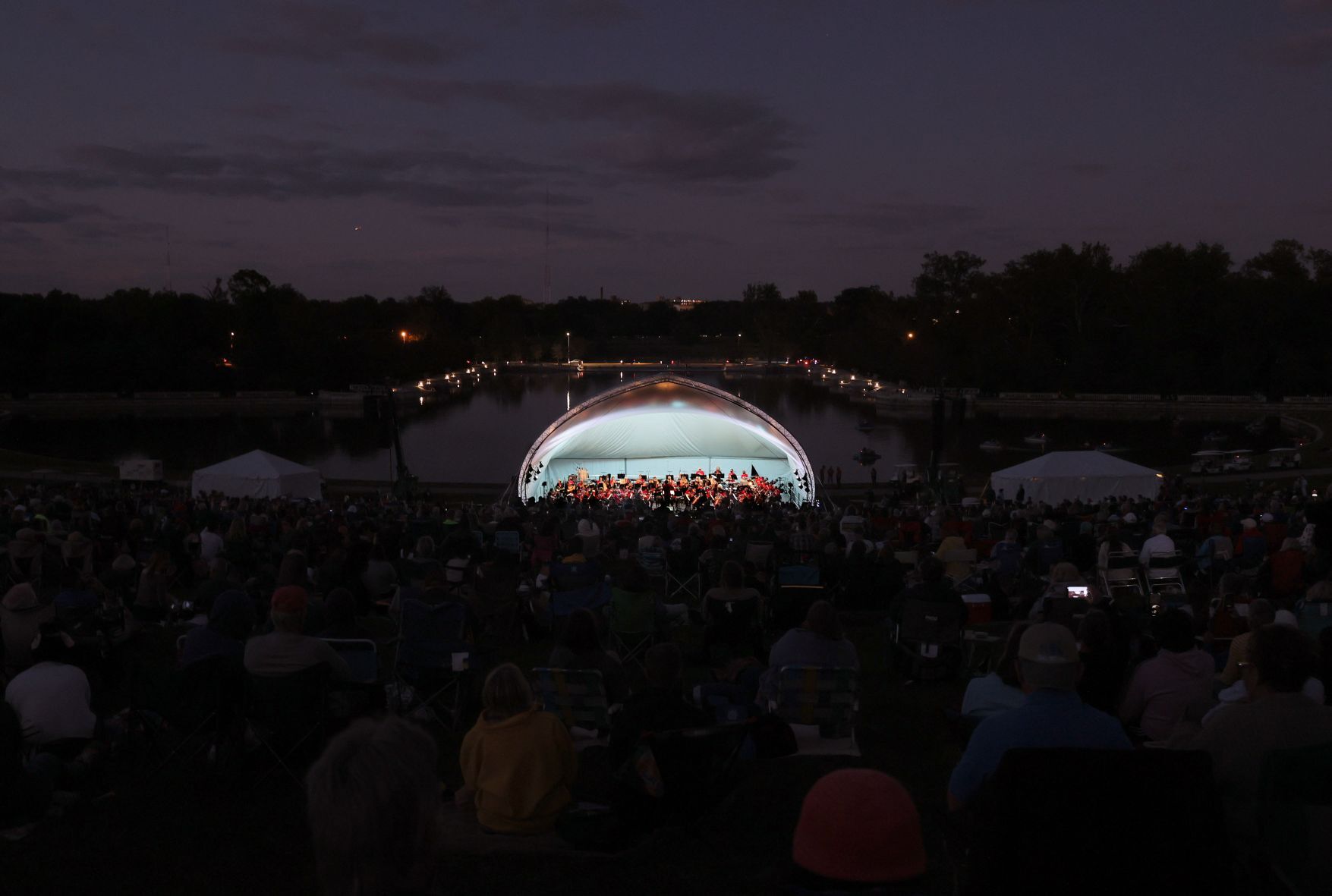 SLSO draws thousands for free Art Hill concert
